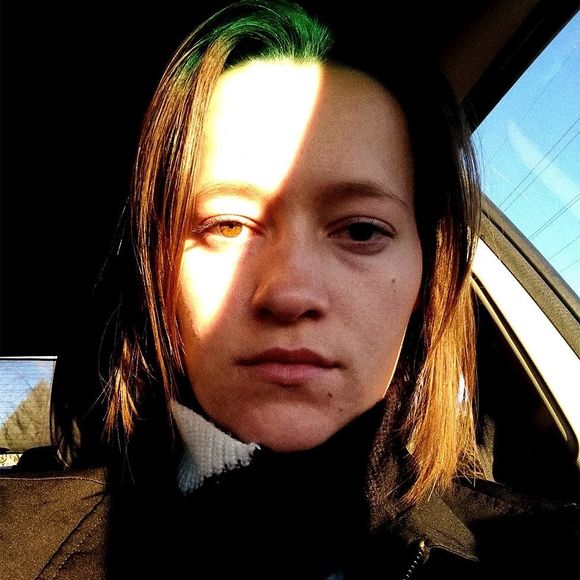 Meet your Posher, Jacquelyn - Picture 1 of 1